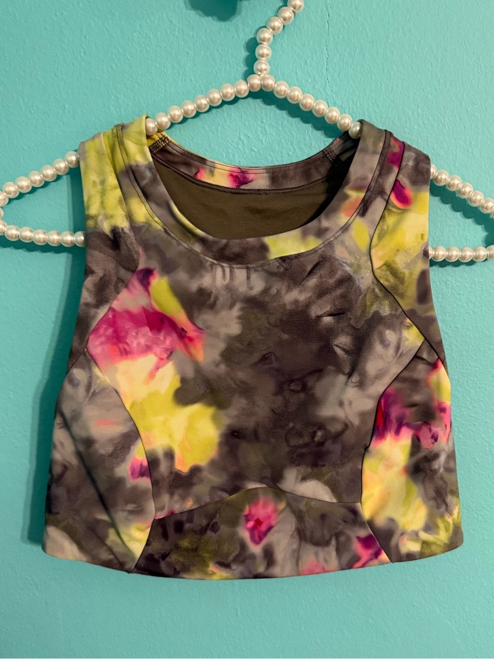 EUC Women’s Lululemon Storage Hike Tie Dye Sports Bra Size 8